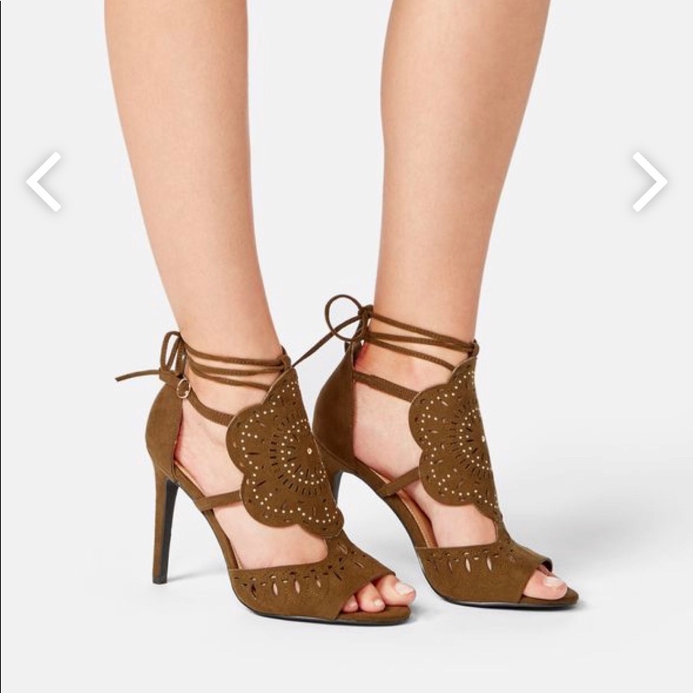 Kitara Ankle Tie Heel